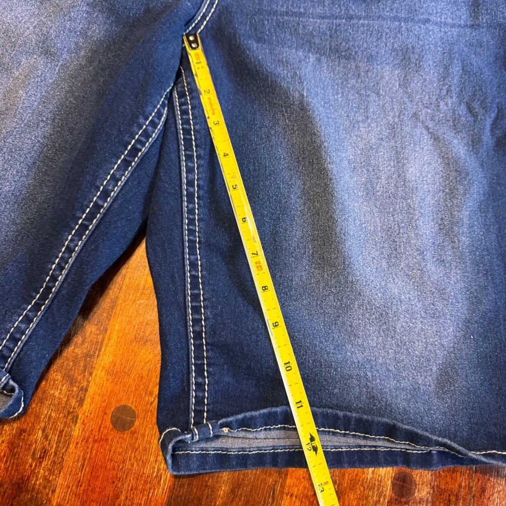 Love Indigo Womens 18 Bermuda Denim Shorts Dark Wash Americana Stars Pockets - Picture 8 of 11